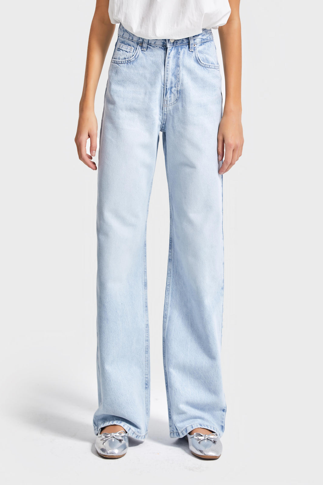 Straight High Rise Jeans