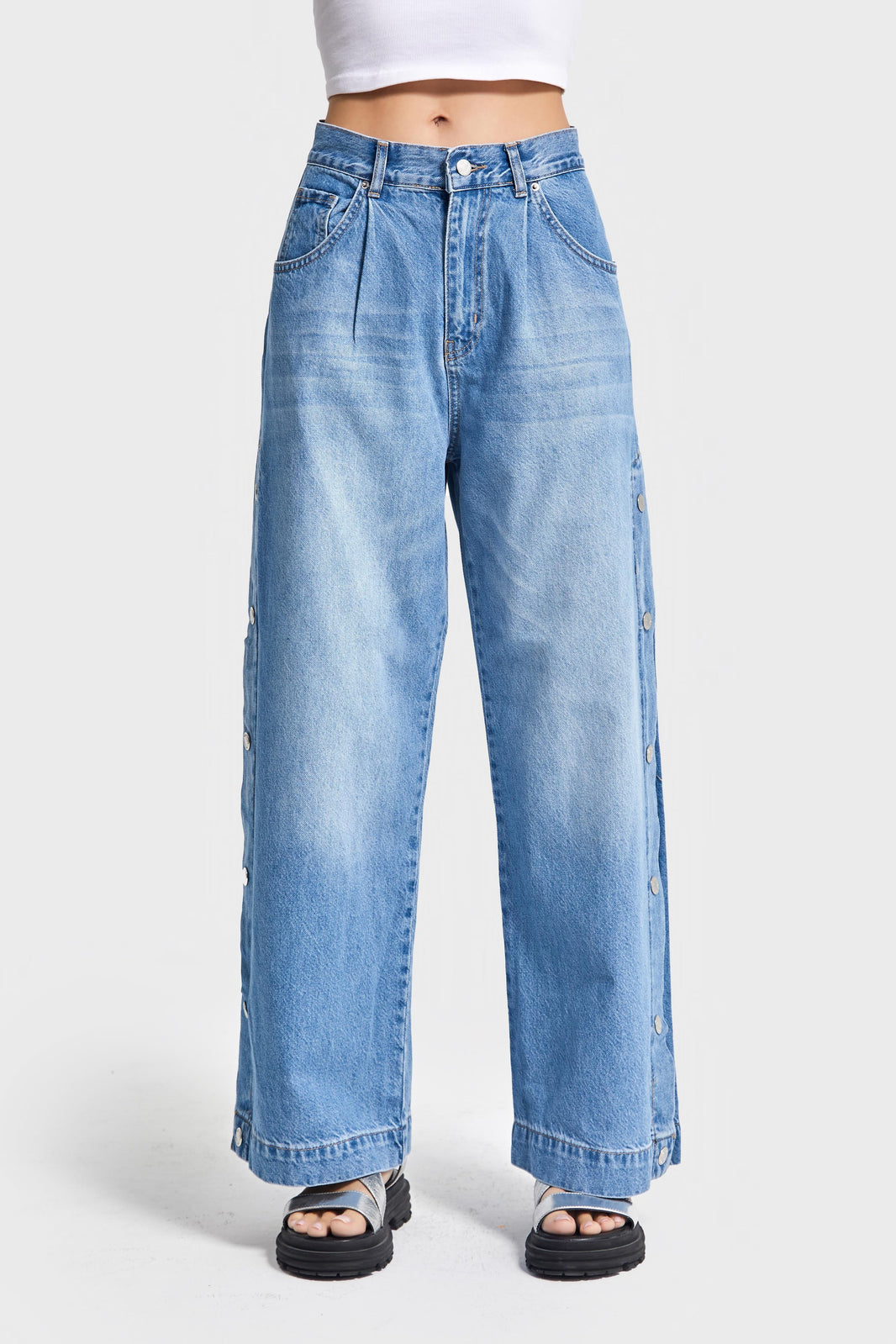 Relaxed High Rise Jeans