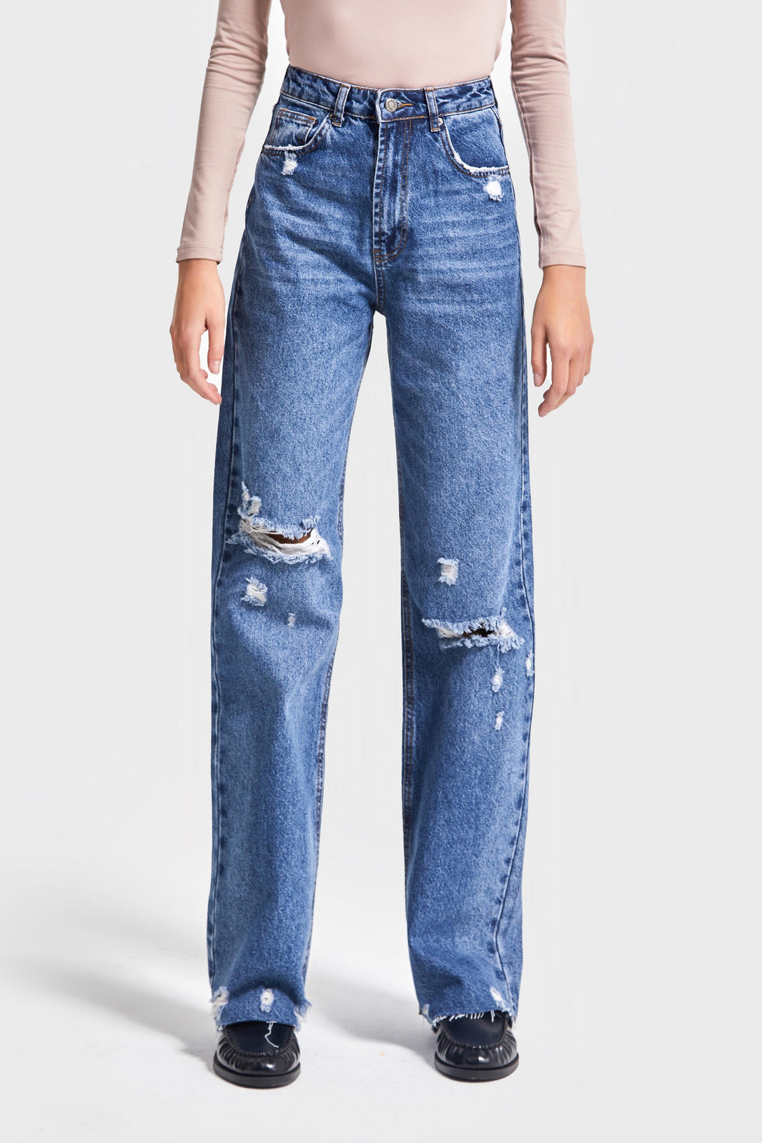 Straight Mid Rise Jeans