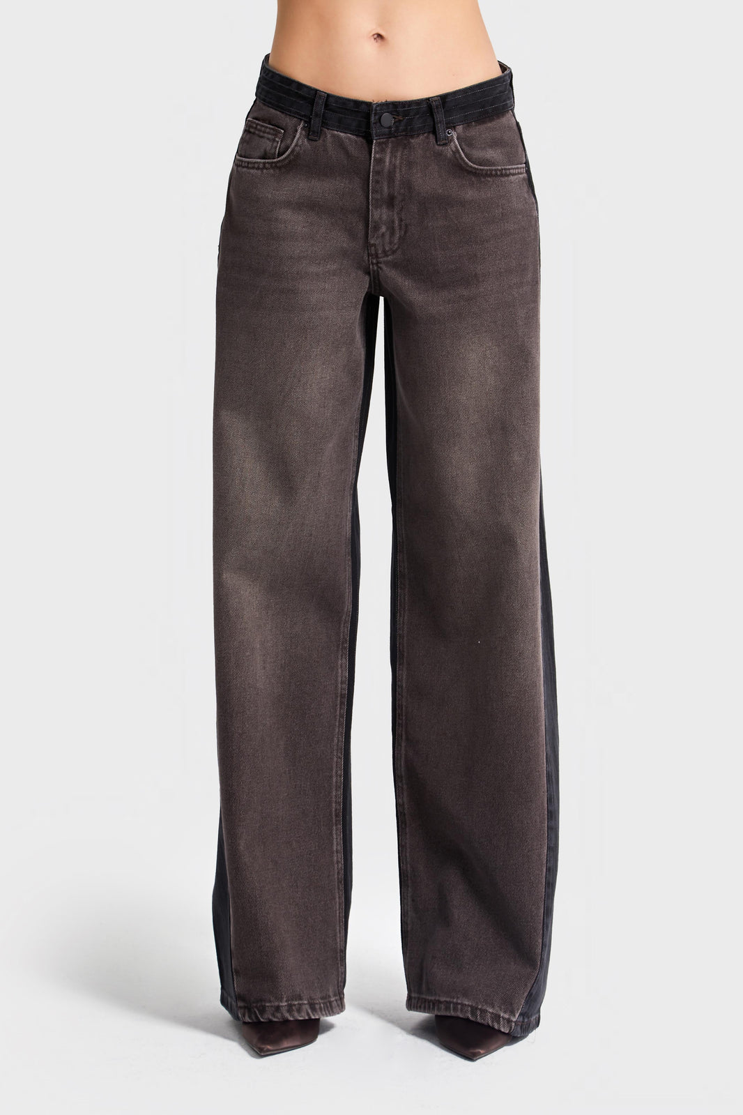 Wide Low Rise Jeans