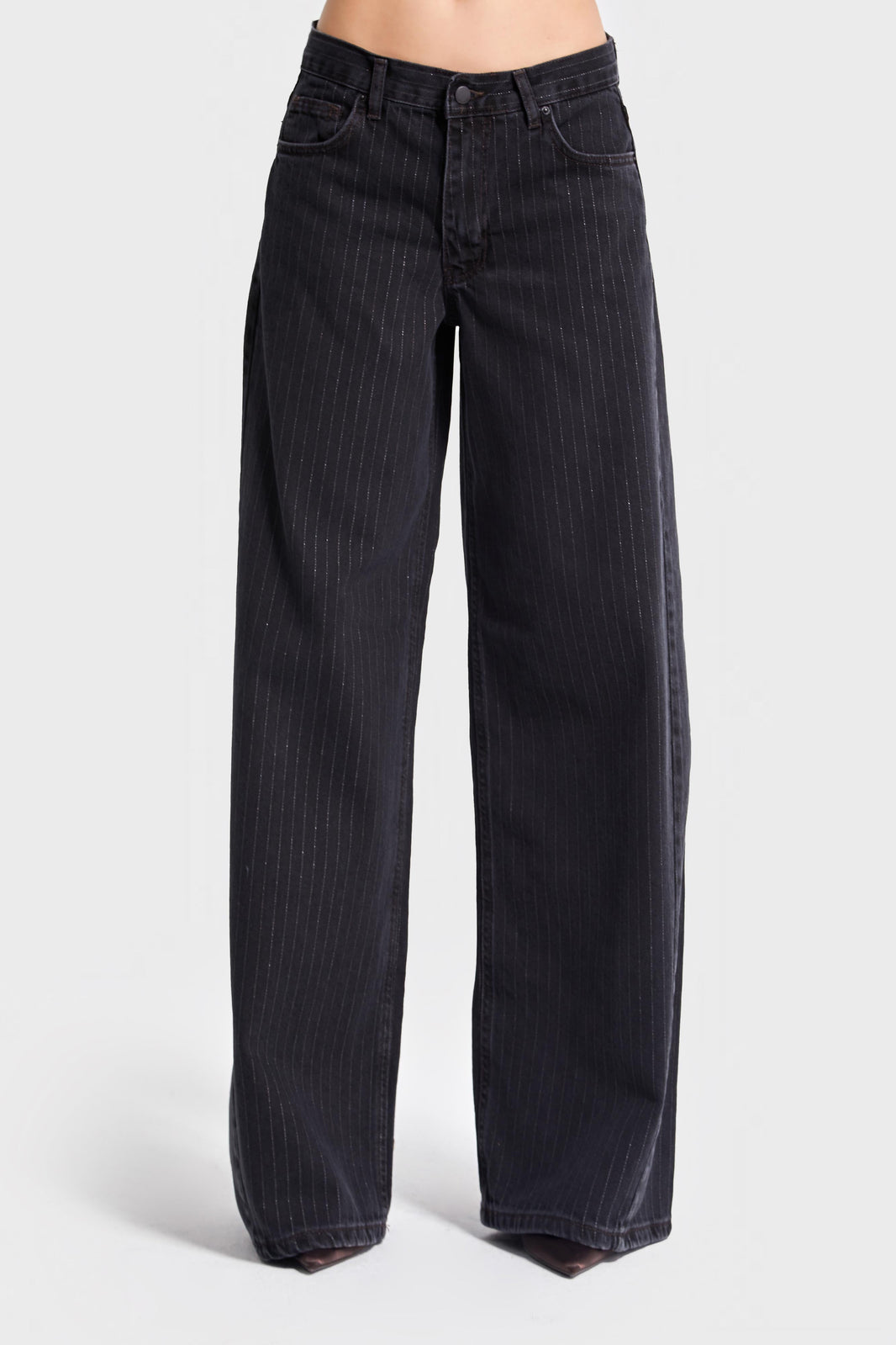 Wide Mid Rise Jeans