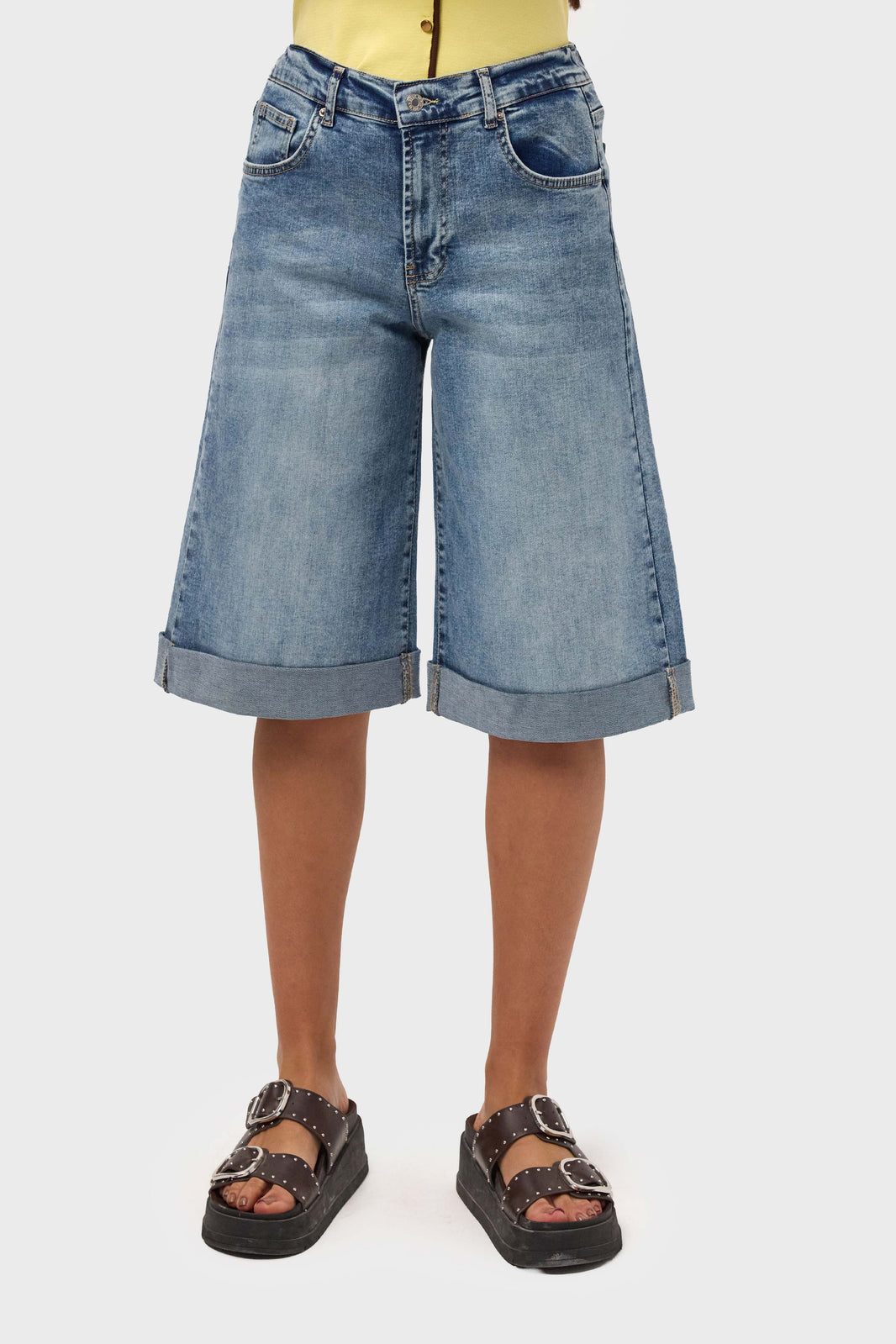 ELASTICATED BERMUDA DENIM SHORT