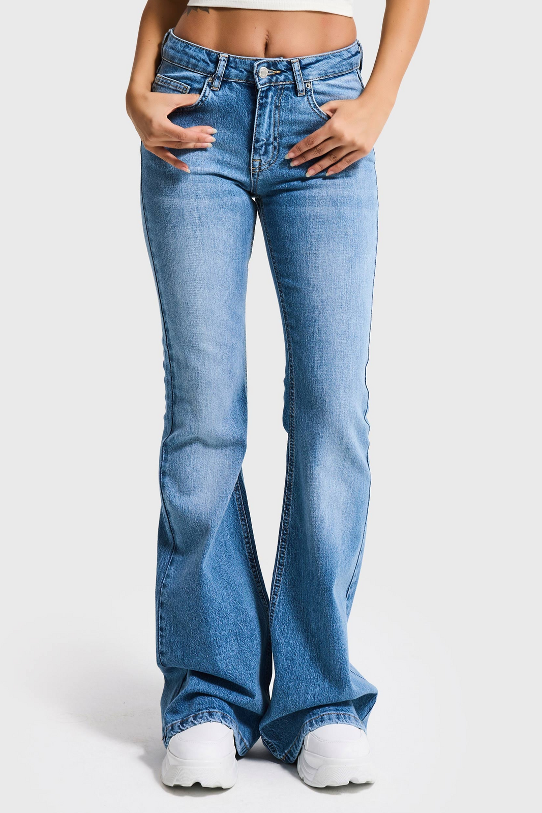 FLARE MID RISE JEANS