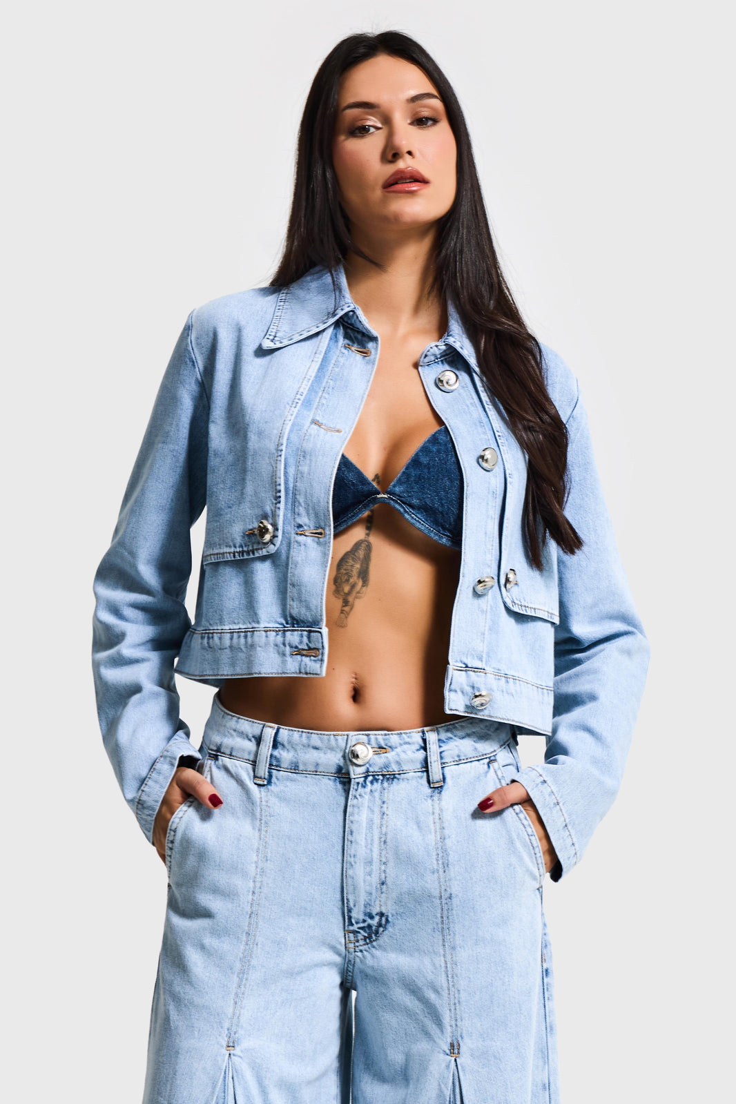CROPPED DENIM JACKET