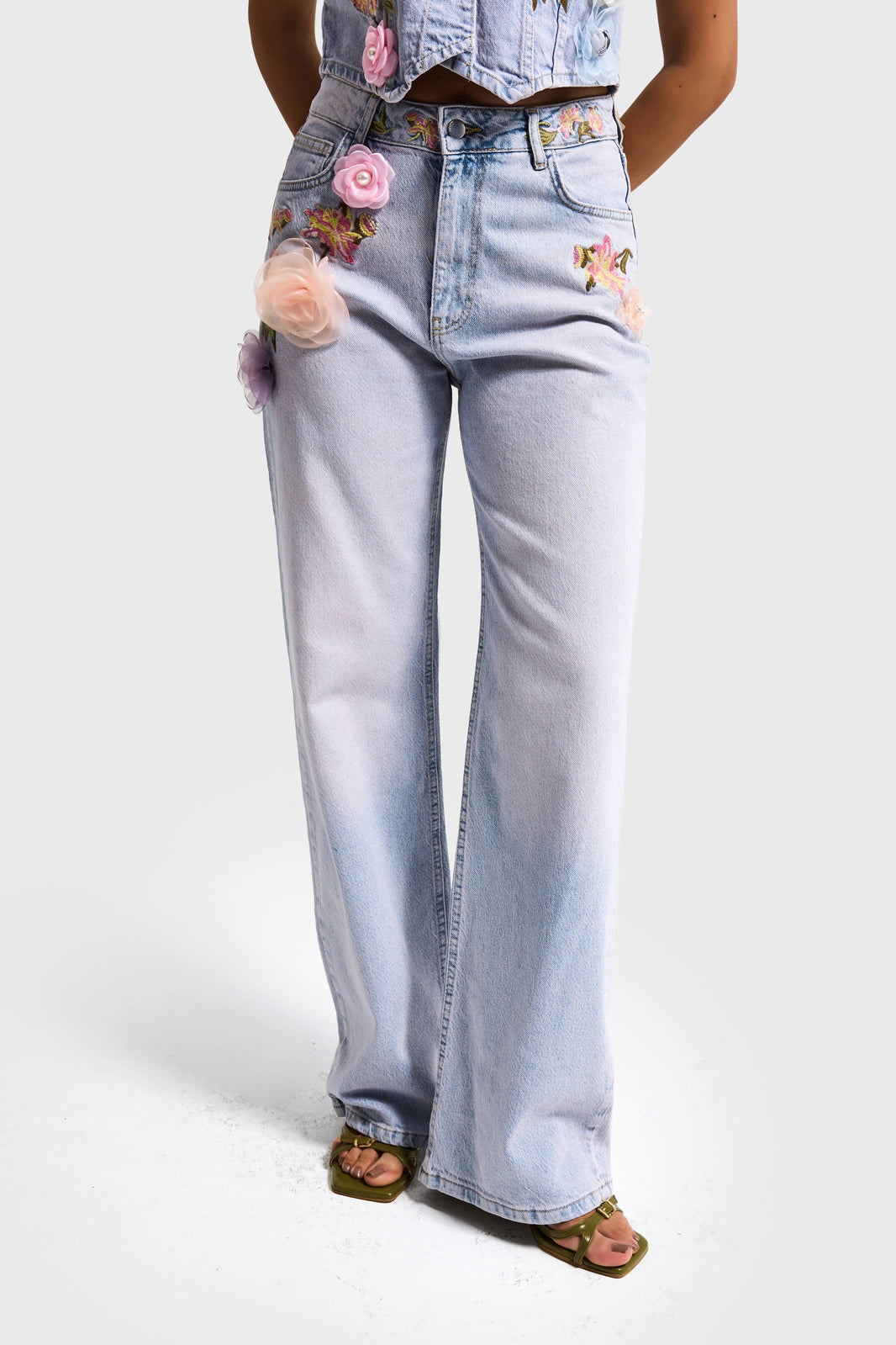 FLORAL STRAIGHT HIGH RISE JEANS