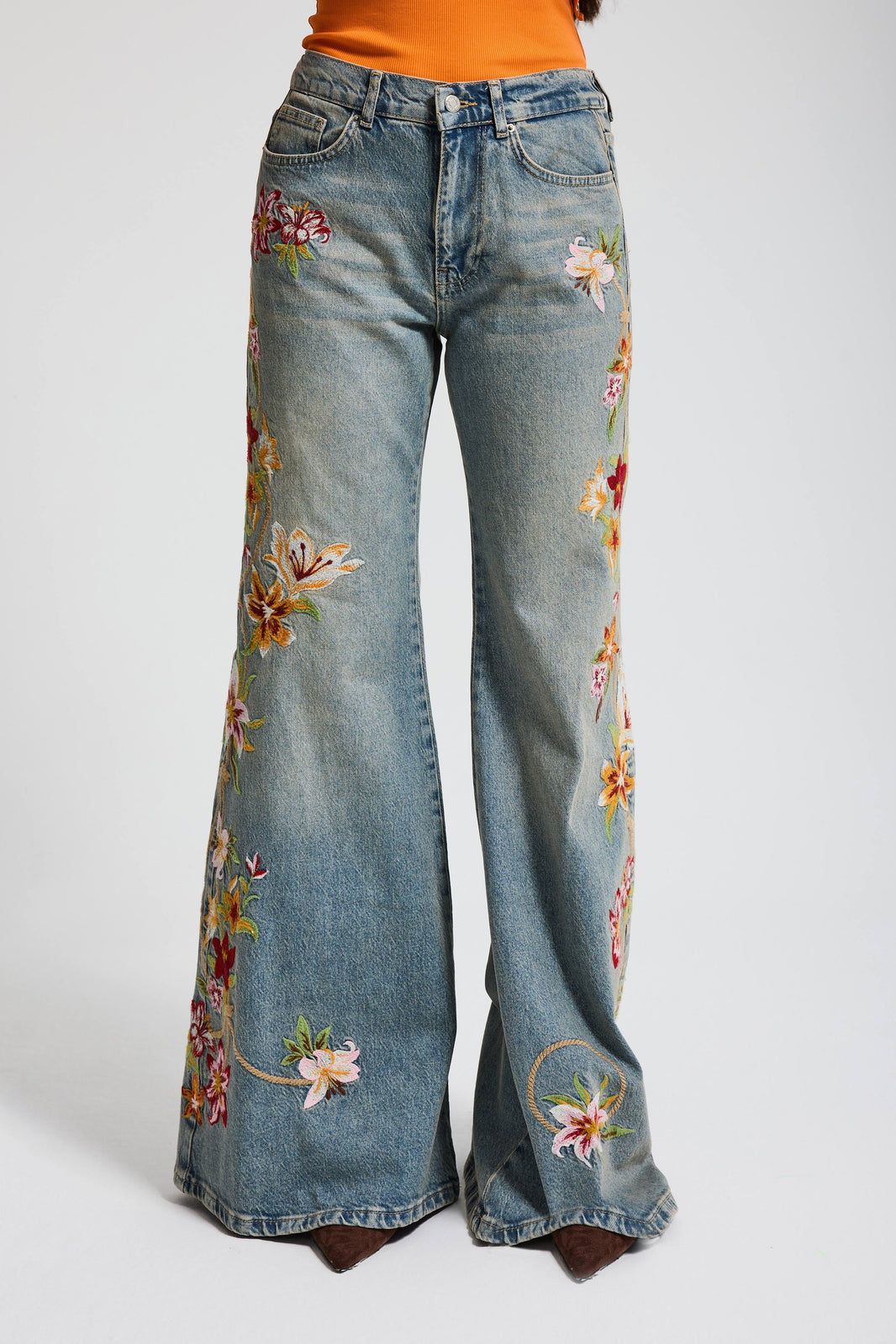 ELASTICATED WAIST FLARE JEANS