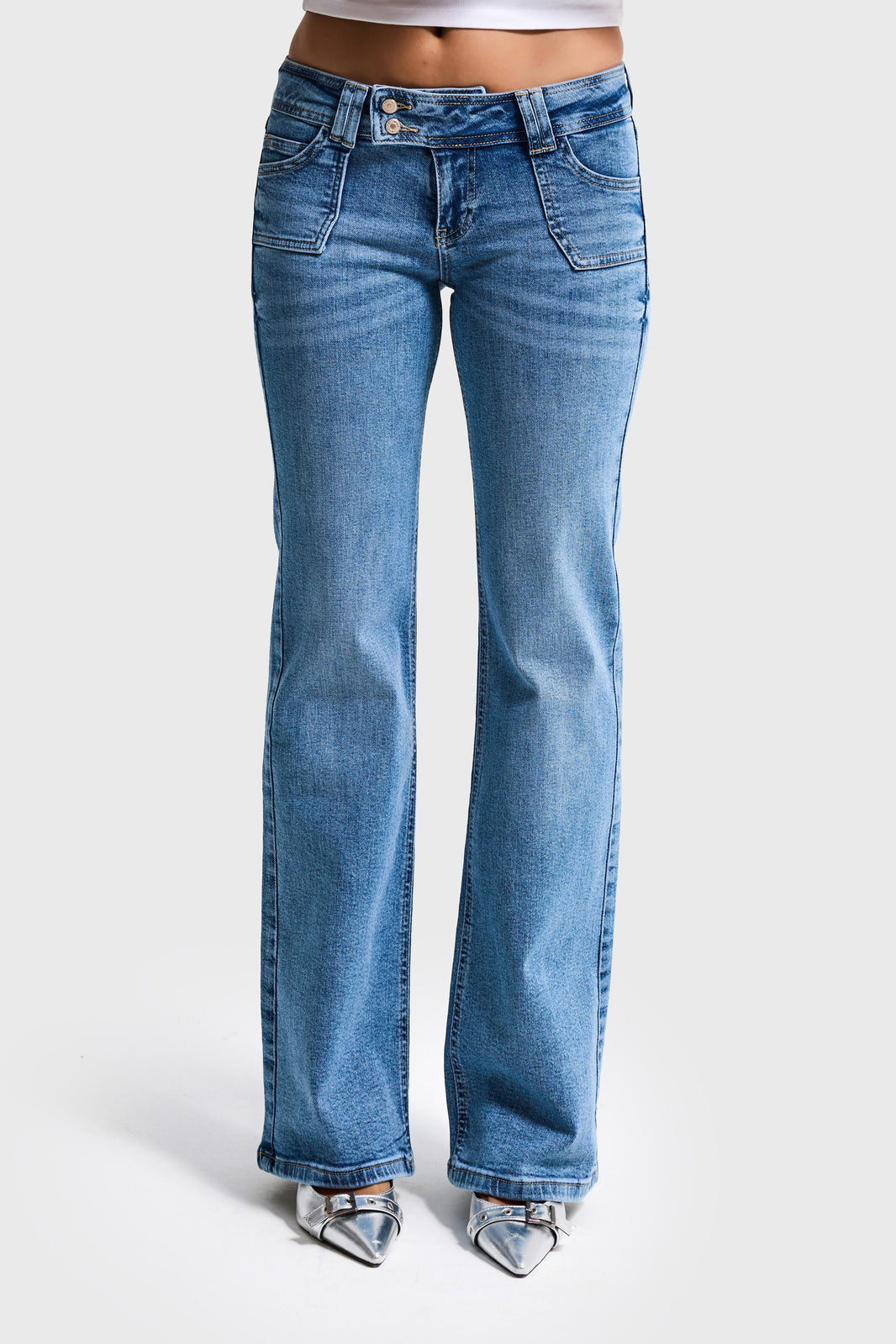 FLARE MID RISE JEANS
