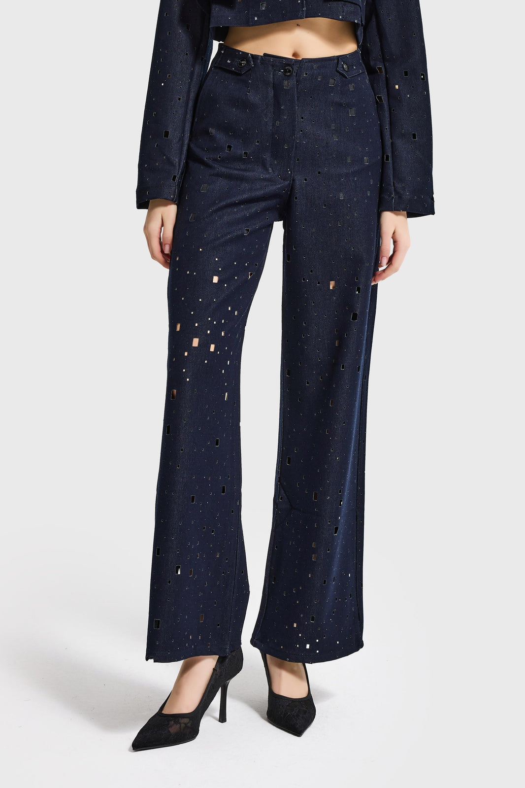WIDE MID RISE JEANS