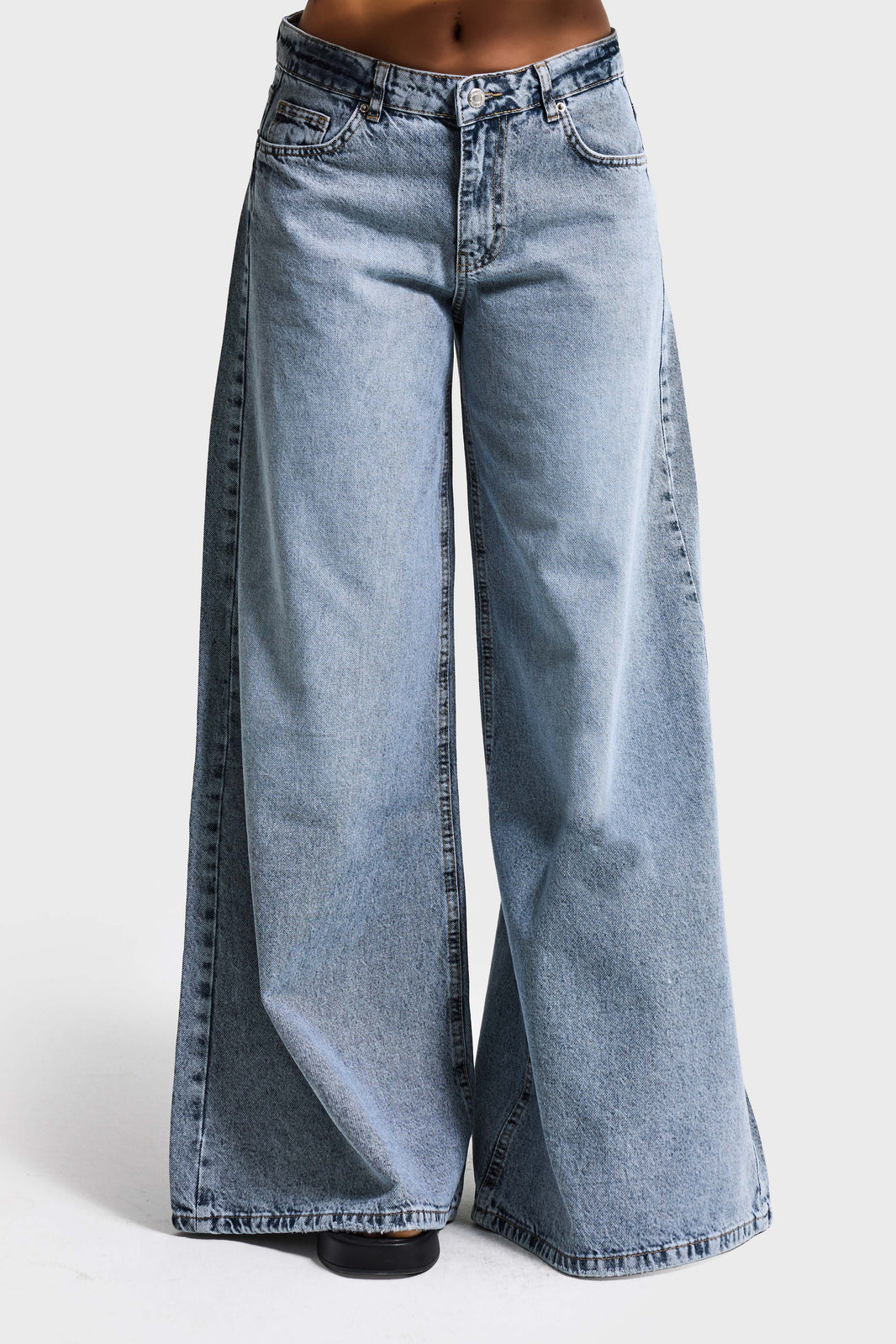 ELEPHANT LEG LOW RISE JEANS - AZURE