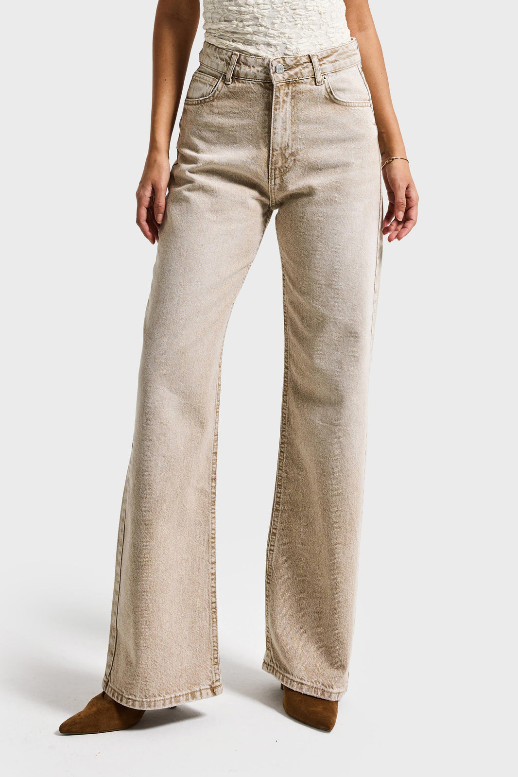EMMA STRAIGHT MID RISE JEANS -  OAT